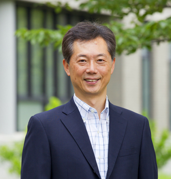 放射線科医学講座 教授 富山憲幸